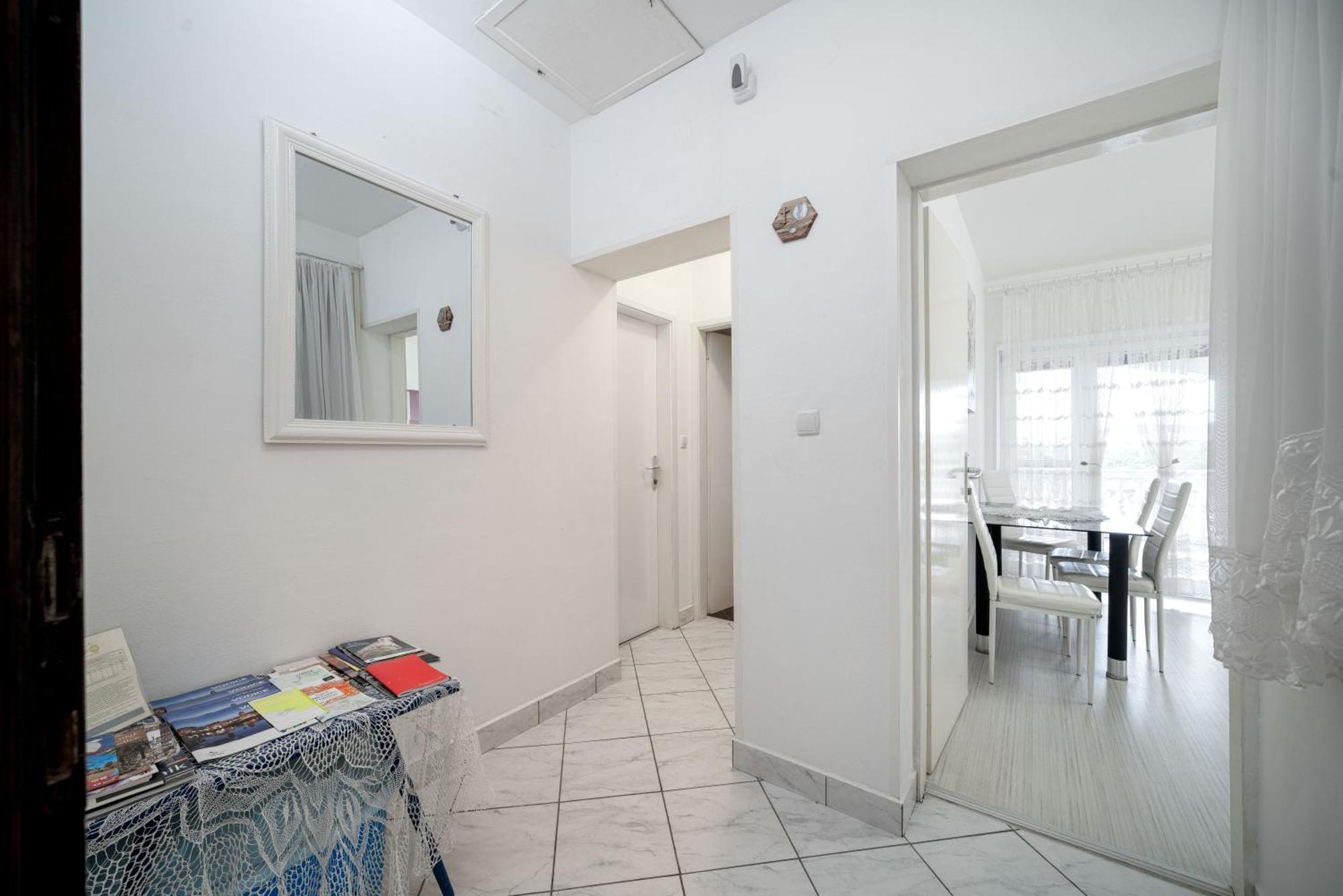 Adria Sun Apartments Водице Номер фото