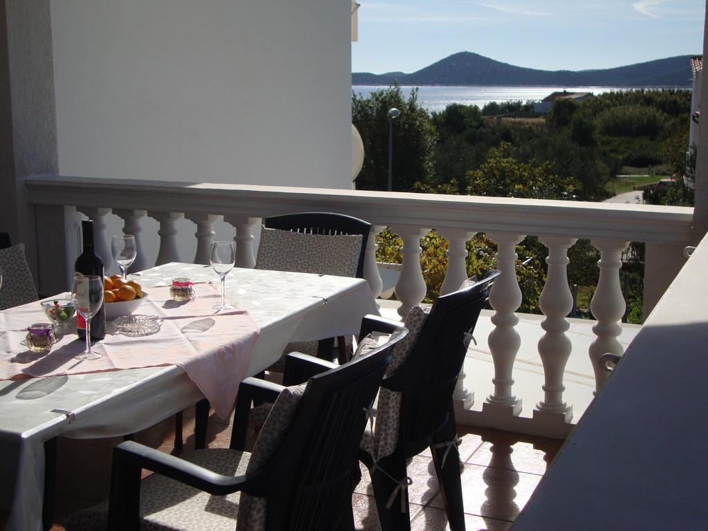 Adria Sun Apartments Водице Екстер'єр фото